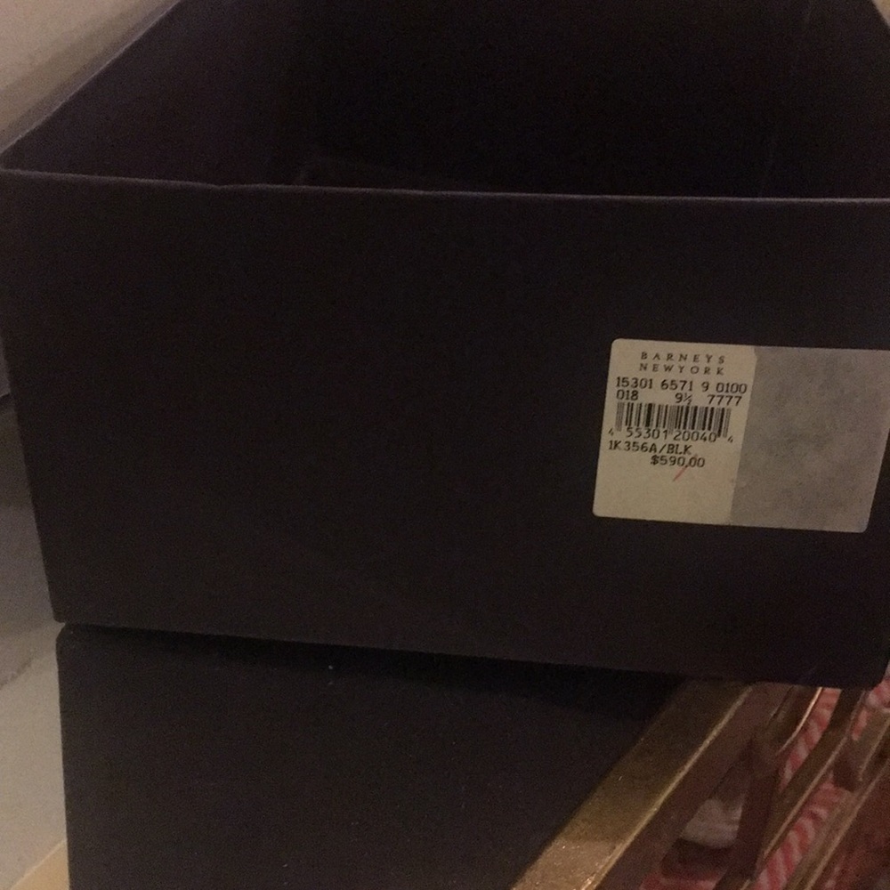 Prada black suede open toe heel size 39.5 - Picture 4 of 4